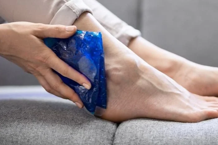 Foot ankle icing