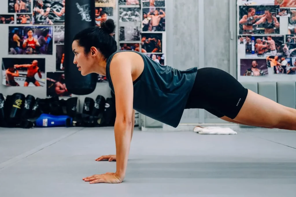 Lisa Bechina plank position low res
